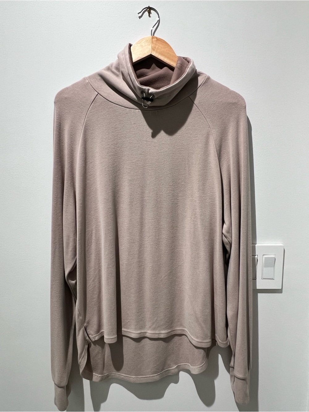 Varley Taupe Cowl Neck Draped Athleisure Pullover M